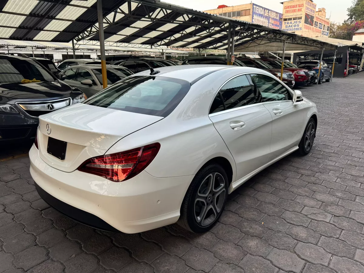Mercedes-Benz Clase CLA 1.6 200 Cgi Sport At 2019